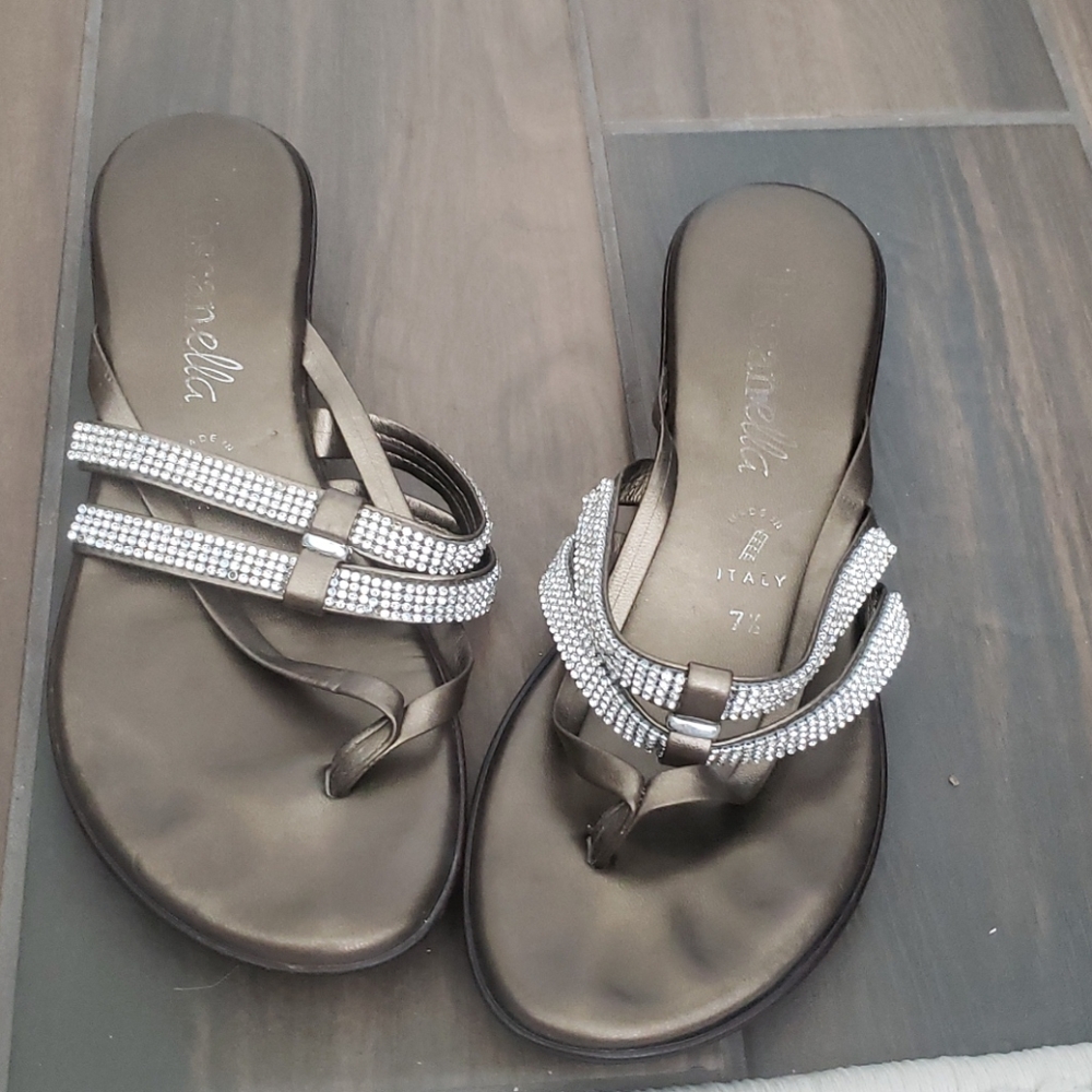 Italian sandles